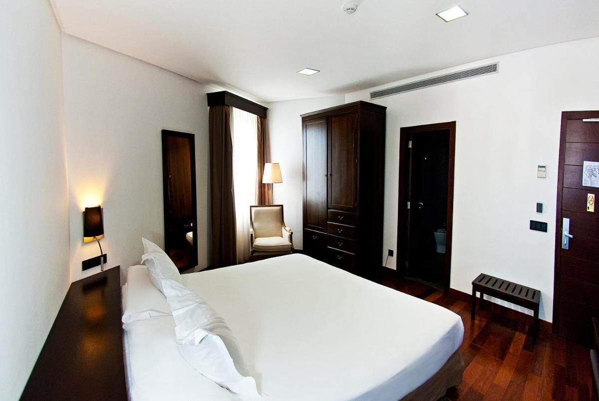 Hotel Convento Aracena & Spa Ngoại thất bức ảnh