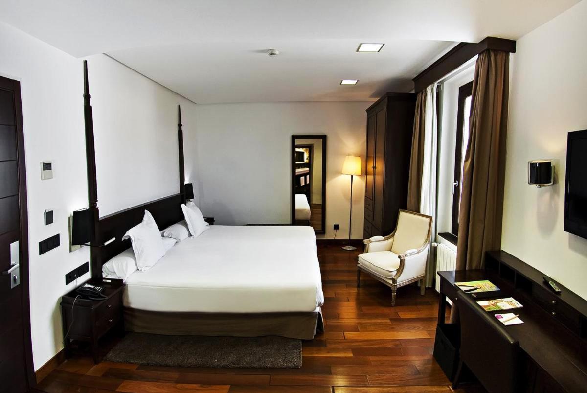 Hotel Convento Aracena & Spa Ngoại thất bức ảnh